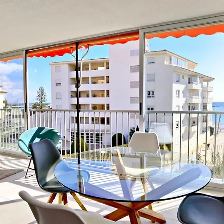 Paradise By The Sea Apartment