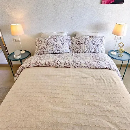 Paradise By The Sea Apartment *